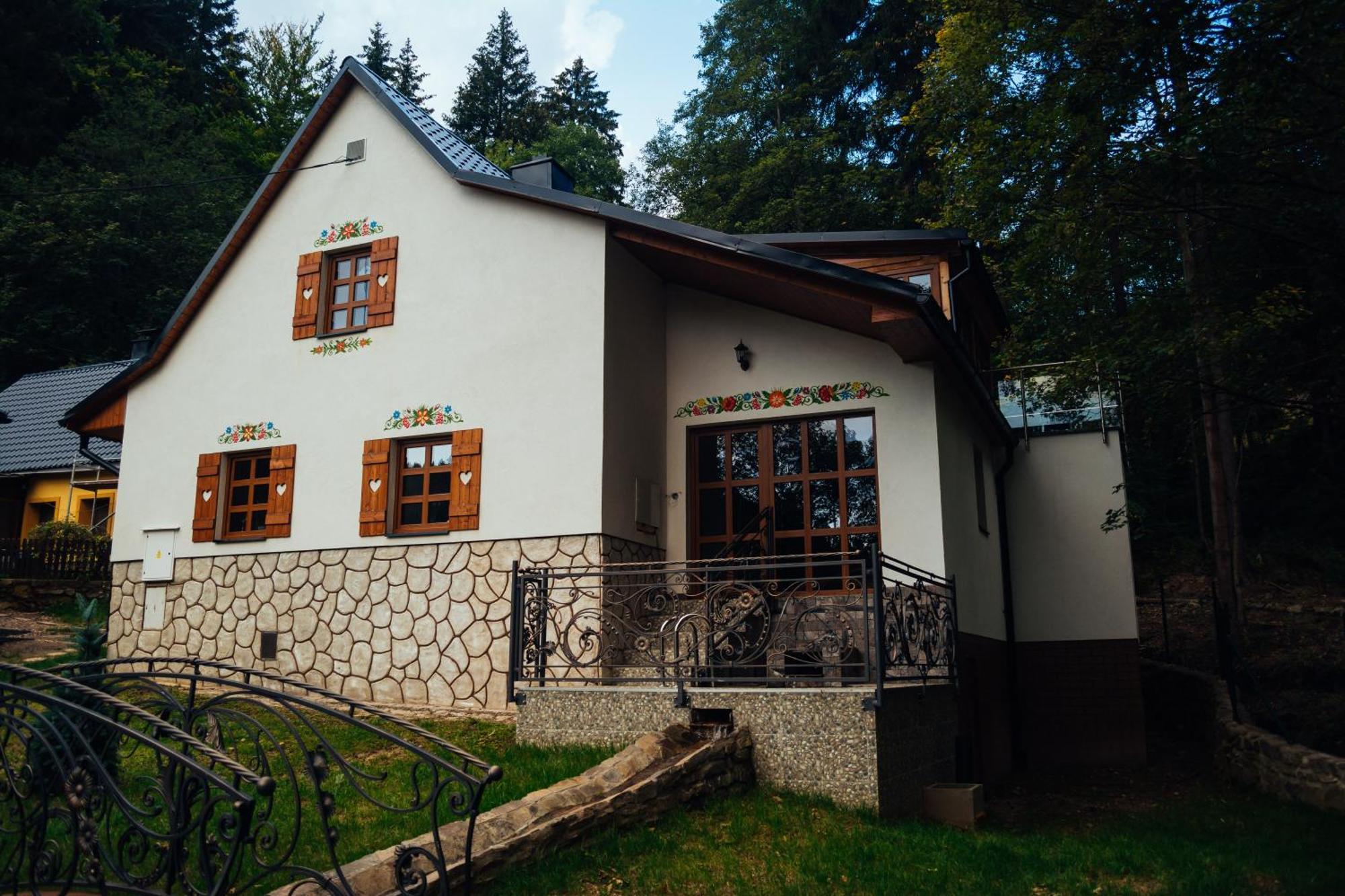 Chata Pohadka- "Lesni Udoli" Perštejn Zewnętrze zdjęcie